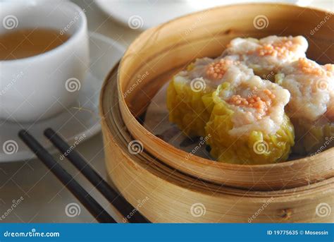 Pork dim sum stock image. Image of shrimp, food, plate - 19775635