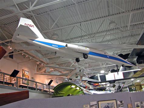 Hiller Aviation Museum - Antique Planes, Flight Simulators, Plane Watching, 747 Concord Exhibits ...