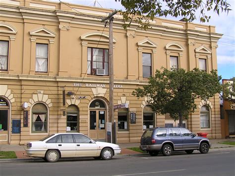 The Railway Hotel, Dunolly Goldfield, Bayswater, Loch Lomond ...