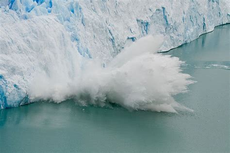 Perito Moreno Glacier Collapse | Amusing Planet