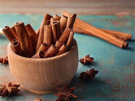 Cassia Cinnamon Benefits, Uses, & Side Effects | Organic Facts