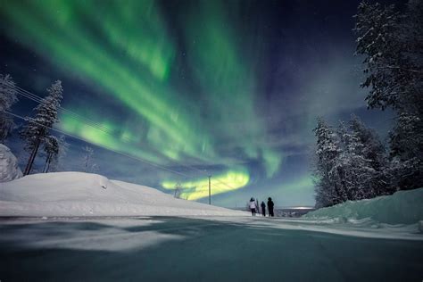 28 stunning images of the Northern Lights - November 20, 2023 | Reuters