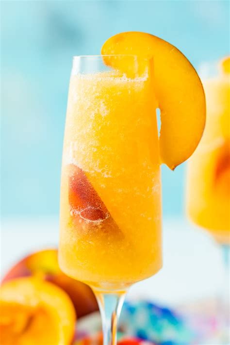 Frozen Peach Bellini Cocktail Recipe | Sugar and Soul