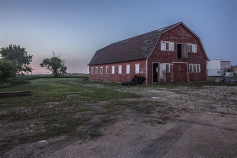 Niverville Barn | Abandoned, barn, ruins, manitoba, country,… | Terence ...