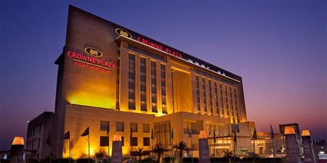 CROWNE PLAZA NEW DELHI OKHLA, AN IHG HOTEL desde S/ 326 (Nueva Delhi, India) - opiniones y ...