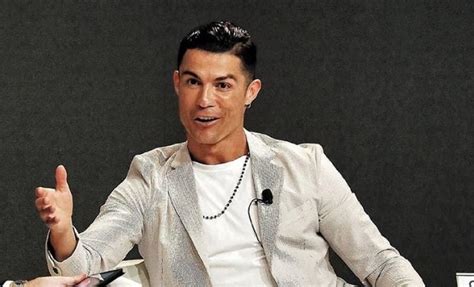 Cristiano Ronaldo Has The Most Expensive Rolex Ever Made ⋆ Terez Owens ...