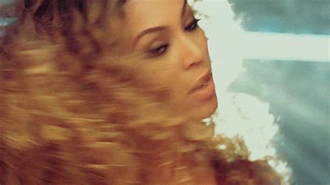 Beyonce Hair Flip GIF - Find & Share on GIPHY