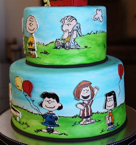 .: Charlie Brown Cake