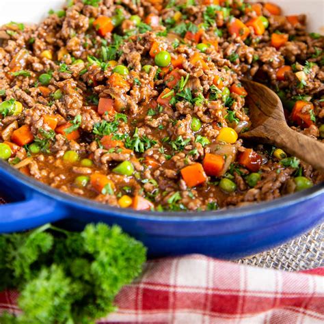 Quick & Easy Savoury Mince Recipe - Helen's Fuss Free Flavours