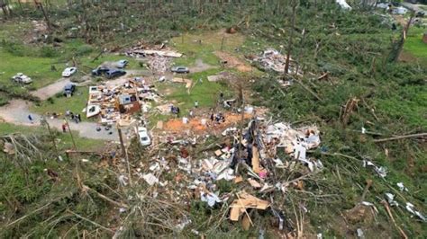 See the Devastating Aftermath of Tornadoes in Mississippi