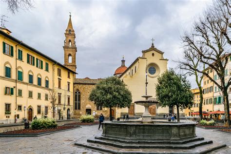 What to See in Florence: The Beloved Square Santo Spirit