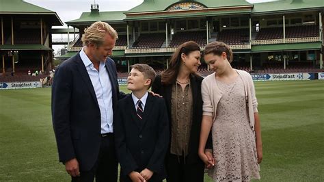 Tony Greig’s two families unite at SCG for touching tribute ahead of ...