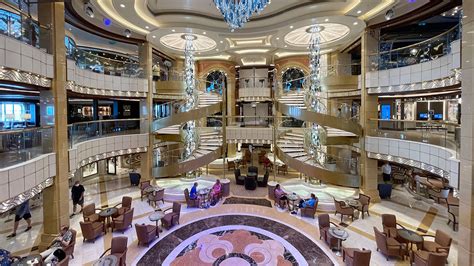 A Guide to Princess Cruises' Royal Class Ships | TravelAge West