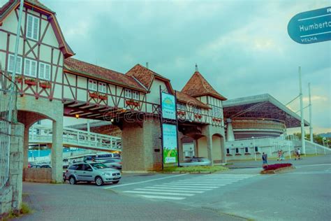 BLUMENAU, BRAZIL - MAY 10, 2016: Car Driving through the Entrance of ...