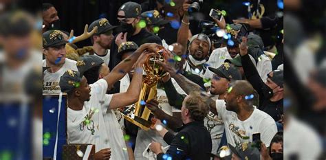 Milwaukee Bucks Championship Parade Live Stream - OnFocus