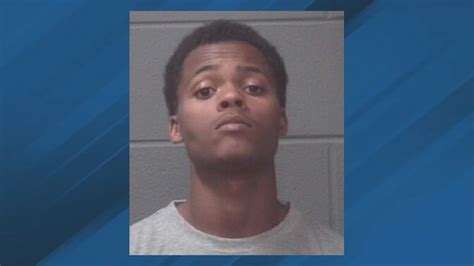 Suspected gang member accused of firing gun in Jacksonville neighborhood