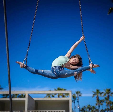 SOFIE DOSSI at a Photoshoot, January 2020 | Sofie dossi, Gymnastics ...