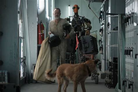 Finch trailer: Tom Hanks, a robot, and a dog go on sci-fi journey | EW.com