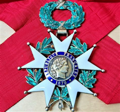 WW2 FRENCH COMMANDER GRADE LEGION OF HONOUR AWARD MEDAL 3RD REPUBLIC 1870-1951 – JB Military ...