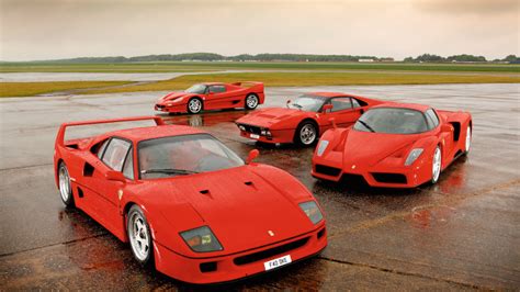 Ferrari battle: 288GTO vs F40 vs F50 vs Enzo | Classic & Sports Car