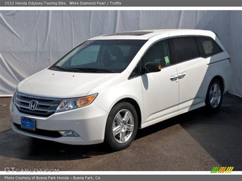 2013 Honda Odyssey Touring Elite in White Diamond Pearl Photo No ...