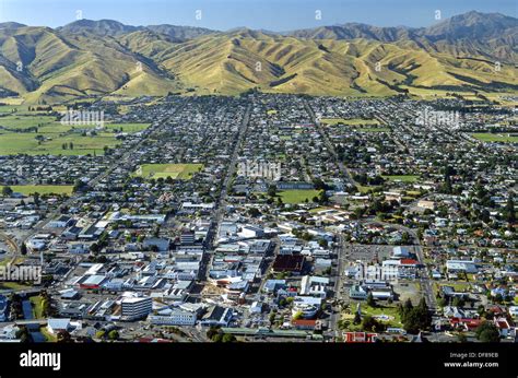 Blenheim with Wither Hills behind Marlborough New Zealand Stock Photo ...