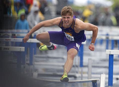 Drake Relays: Carnes repeats, hurdlers soar as UNI makes its mark | Track & Field | wcfcourier.com