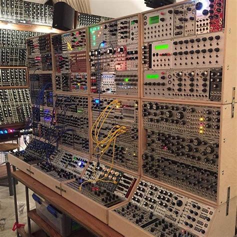 Inside The Studio Of Junkie XL – Synthtopia