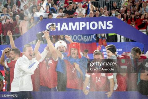 Fifa Beach Soccer Russia 2021 Photos and Premium High Res Pictures ...