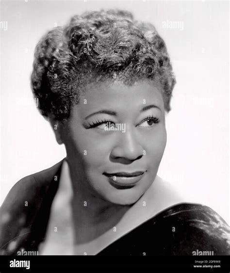 American jazz singer ella fitzgerald hi-res stock photography and ...