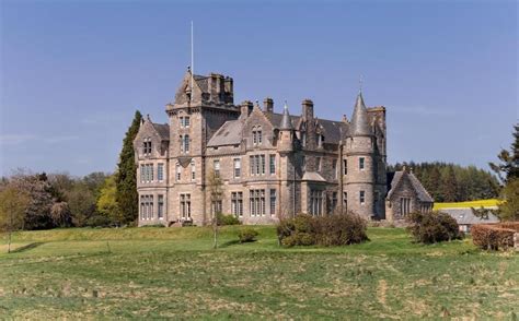 9 Castles We’d Love To Be King (or Queen!) Of – Property blog