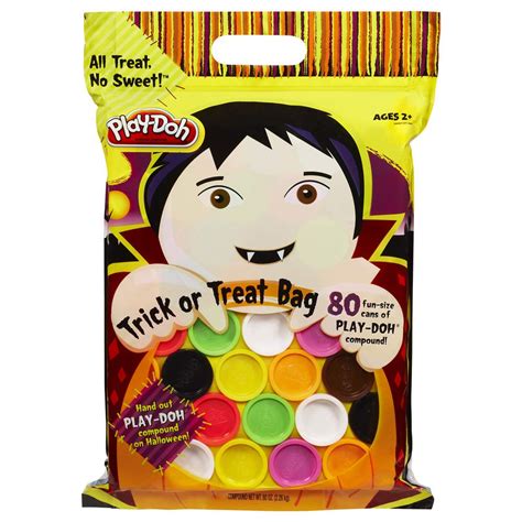 Amazon.com: Play-Doh Halloween Trick or Treat Bag with 80 Fun Size Cans 0.80oz Each: Toys ...