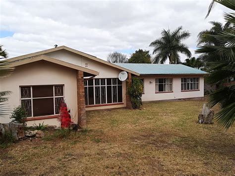 4 Bedroom House For Sale | Polokwane | 1PS1517413 | Pam Golding Properties