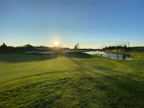 Savage Creek Golf Course & Driving Range - Richmond, B.C.