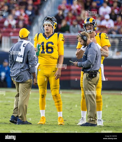 Sept 21 2017 - Santa Clara U.S.A CA -Rams quarterback Jared Goff (16 ...