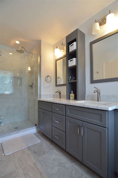 75 Bathroom With Gray Cabinets Ideas You Ll Love September 2022 Houzz