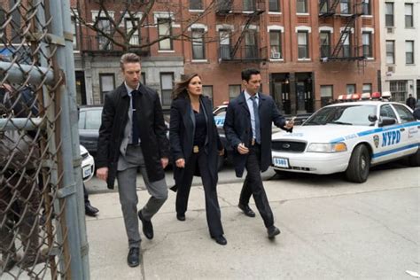 A Child Is Kidnapped - Law & Order: SVU - TV Fanatic