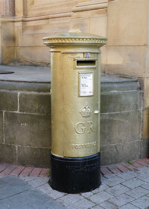 2012 Summer Olympics and Paralympics gold post boxes - Wikipedia