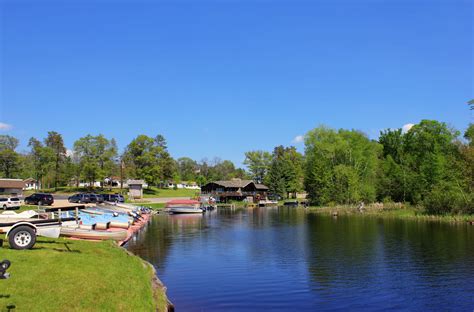 Resort on the Peshtigo in Peshtigo River State Forest, Wisconsin image - Free stock photo ...