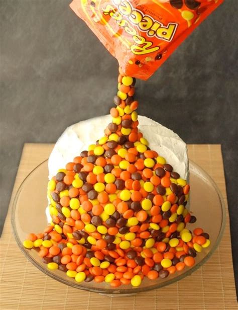 DIY Anti-Gravity Cake with Reese's Pieces | Get Inspired!