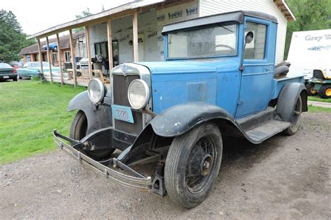 Background Finds: 1930 Chevy Truck