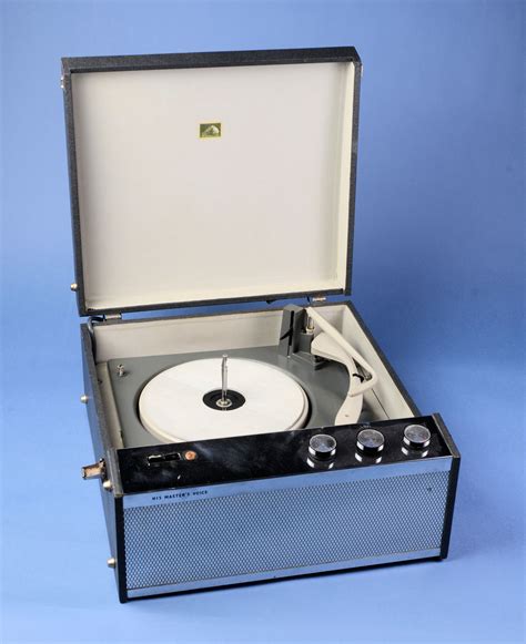 HMV 2006 vintage record player - Retrotone