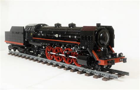 LEGO IDEAS - Pneumatic Steam Locomotive