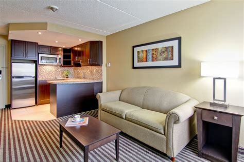 Best Western Plus Toronto North York Hotel & Suites, ON - See Discounts