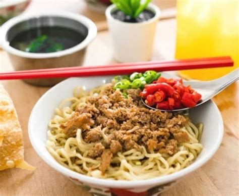 12 Mie Ayam Jakarta Terenak dan Bikin Ketagihan - Info Area