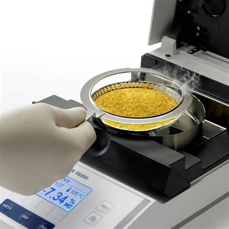 METTLER TOLEDO Introduces New Analytical Moisture Analyzer in a Compact Format