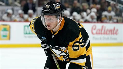 BREAKING: Jake Guentzel Traded To Metropolitan Rival