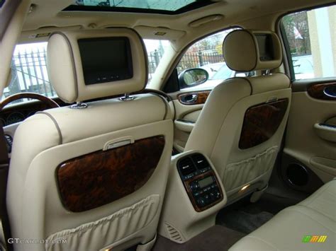 2007 Jaguar XJ Vanden Plas interior Photo #40603077 | GTCarLot.com