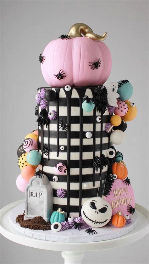 Top more than 78 halloween birthday cake latest - in.daotaonec