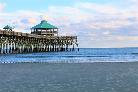 15 BEST Charleston Beaches to Soak Up the Sun At! - Lost In The Carolinas